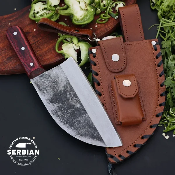 Elevate Your Skills: Exclusive Knife Set for Adventurers and Chefs!